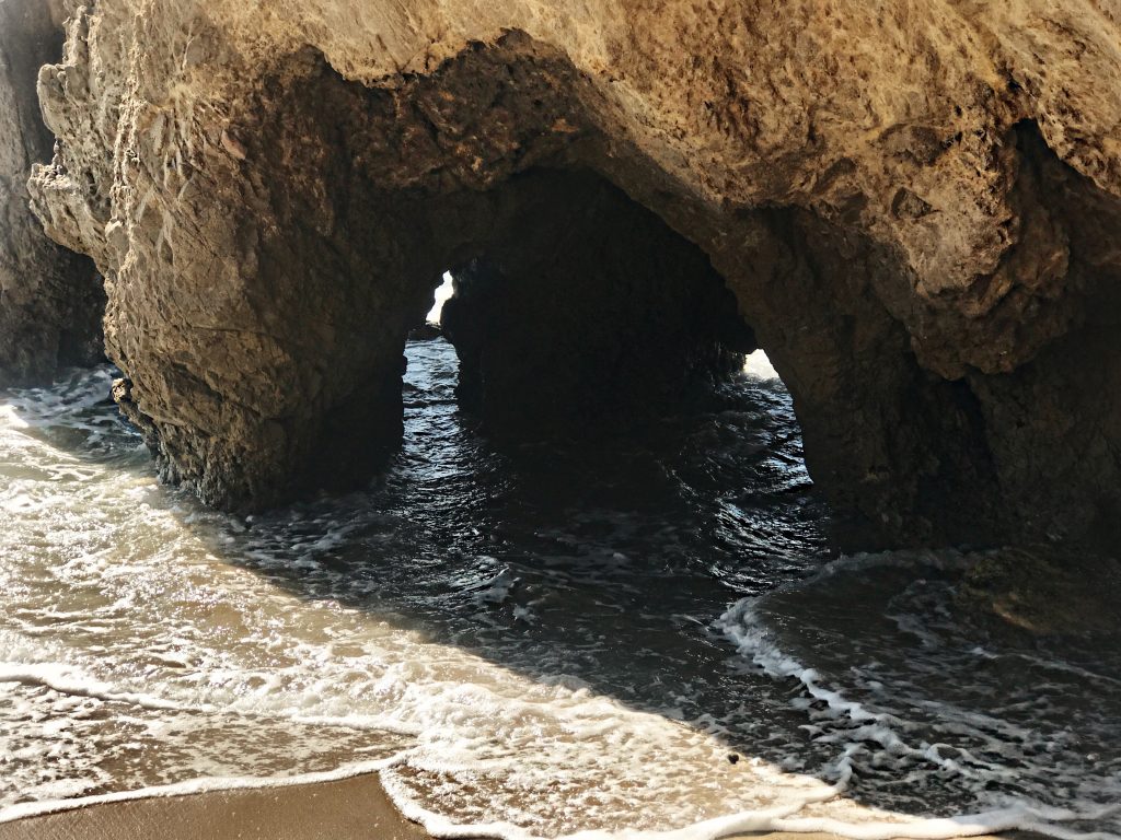 EL MATADOR BEACH ROCKS